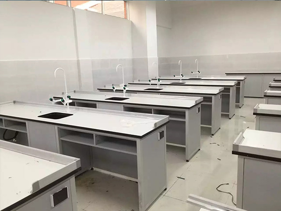吉利学院